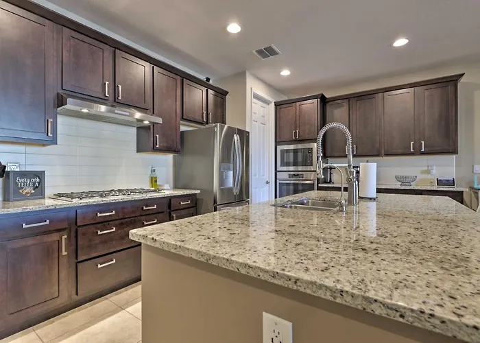 Holiday home Snowbird Escape W/ Amenities In *