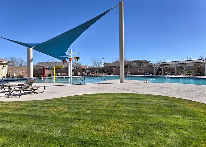 Snowbird Escape W/ Amenities In Holiday home *